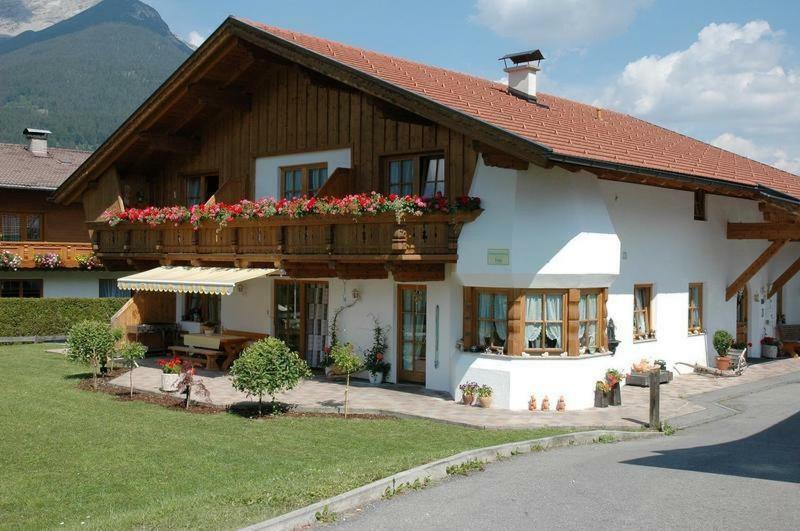 Apartament Haus Guem Ehrwald Zewnętrze zdjęcie